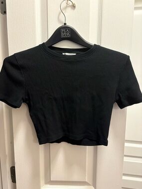 Zara Black Ribbed Crewneck Crop Tee